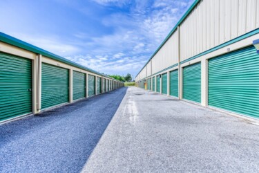 Wide Drive Aisles in Lexington SC