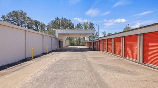 drive-up storage units at Storage Sense on Lake Charles Highway in Leesville LA