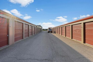 drive up storage units at Storage Sense in Manteno IL