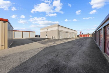 drive up storage units at Storage Sense in Manteno IL