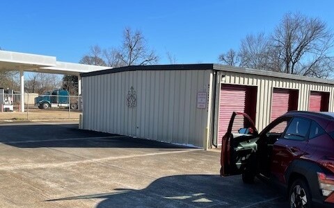 Drive-up storage units