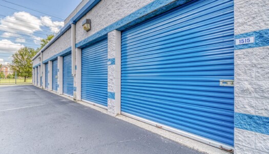 drive-up storage units in Utica, MI