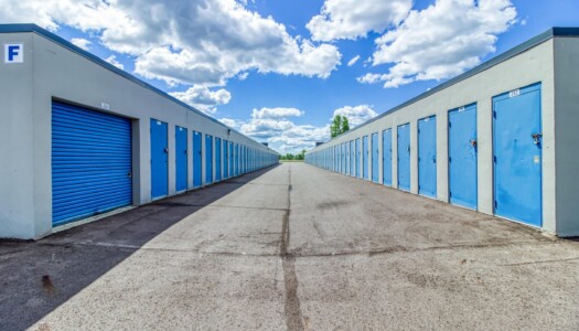 Wide Drive Aisles in Lansing MI on South Creyts Road