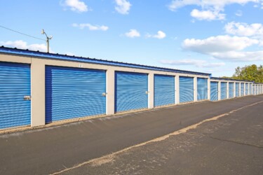 drive-up storage units at Storage Sense in Shelbyville TN