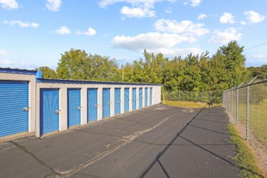 drive-up storage units at Storage Sense in Shelbyville TN