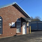 The office with on-site management and customer service