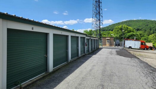 Building with drive-up storage units