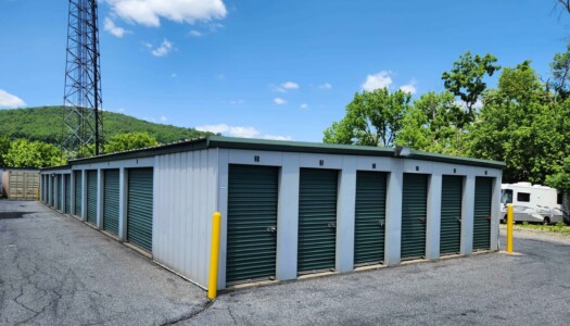Building with drive-up storage units