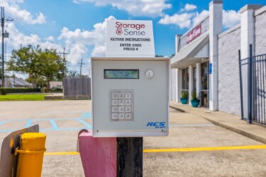 keypad access to Storage Sense in Lake Charles, LA